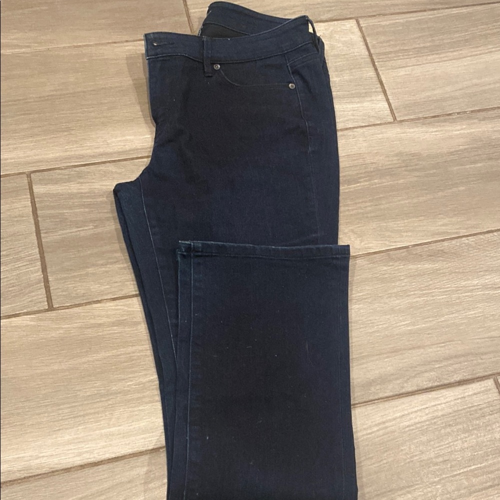 Women's Dark Blue Jeans